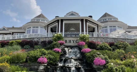Bay Harbor Yacht Club Achieves Prestigious Platinum Club of America Status